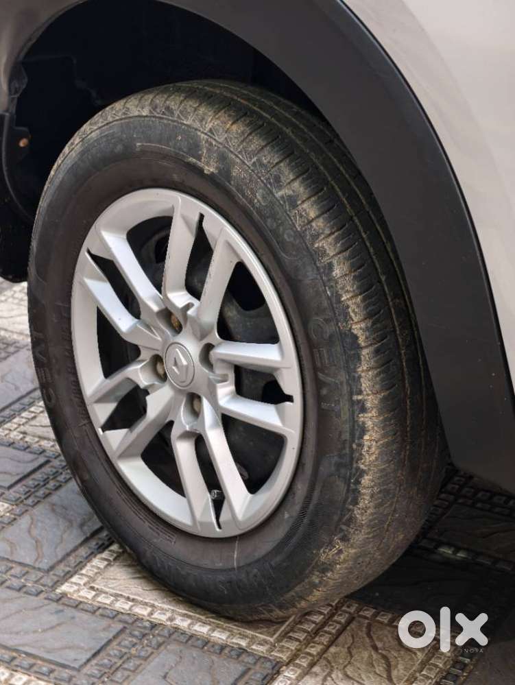 Renault Triber Rxt, 2020, Petrol