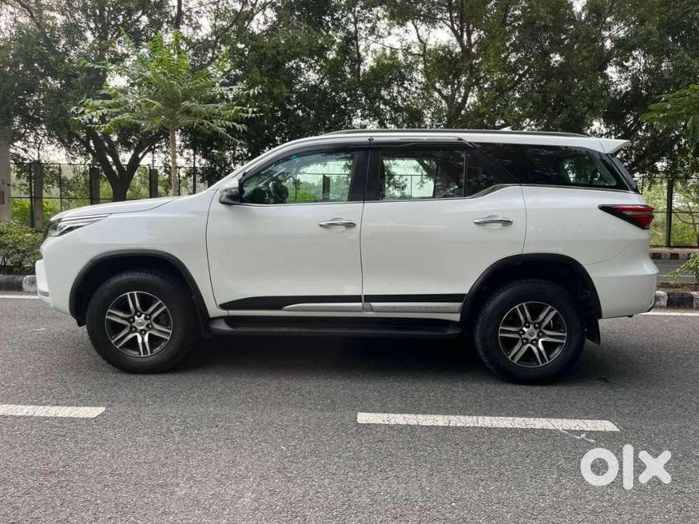Toyota Fortuner 3.0 4x2 Automatic, 2022, Petrol