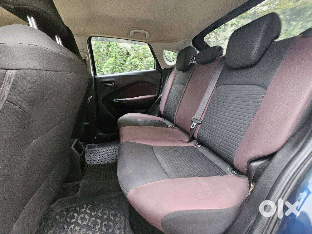 Maruti Suzuki Fronx Delta Plus 1.2l Mt, 2024, Petrol