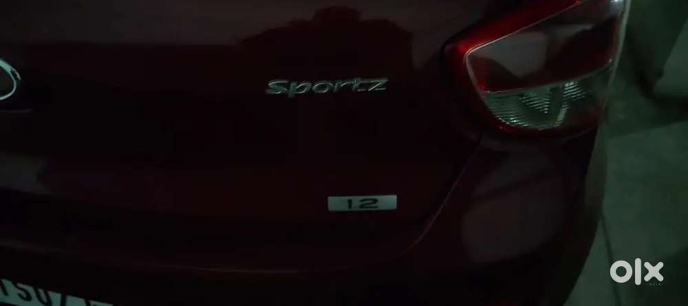 Hyundai Grand I10 Sportz 2013 Petrol Well Maintained