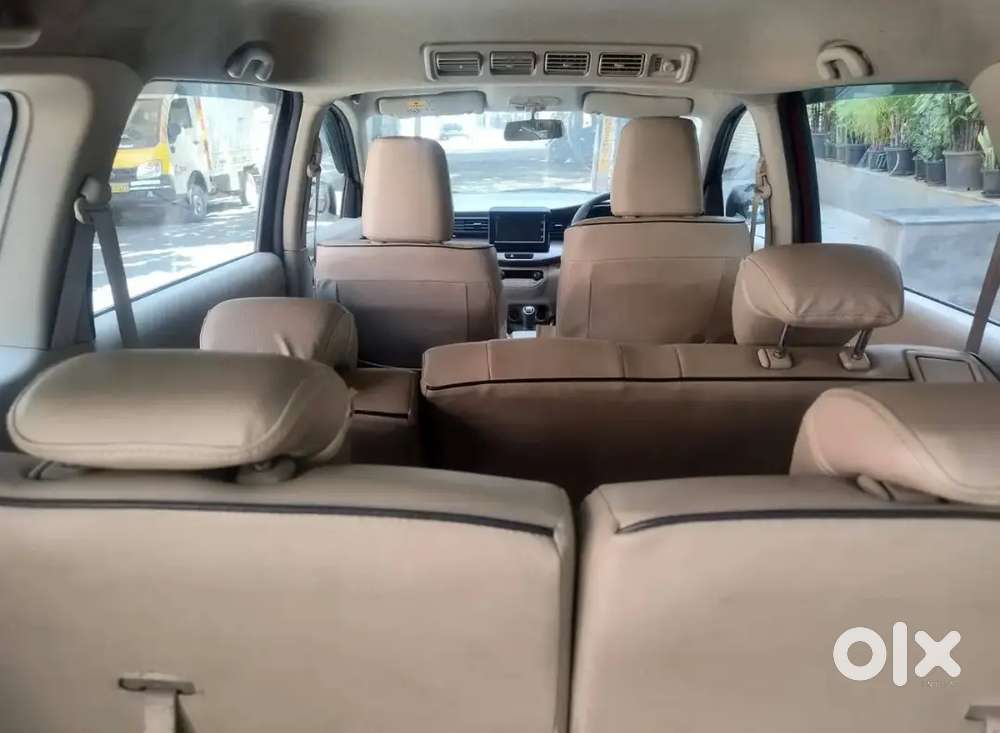 Maruti Ertiga Zxi Plus Hybrid With Petrol Fully Loaded Vehicle
