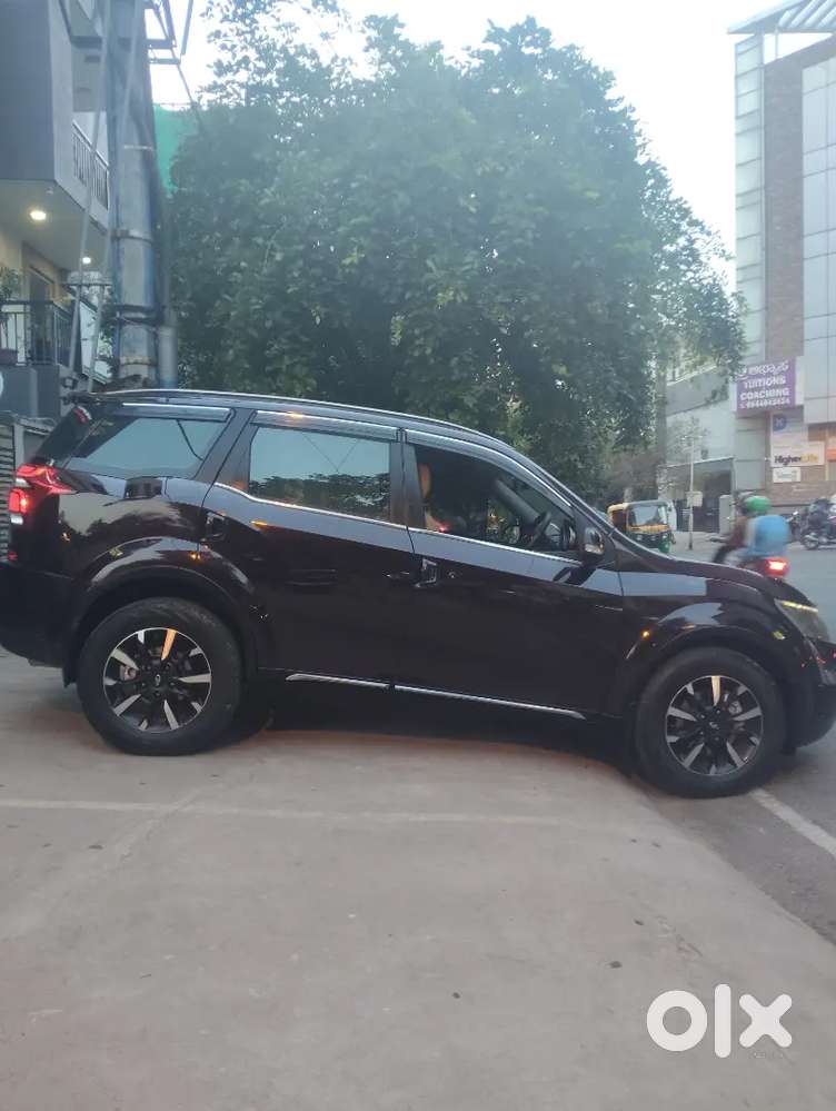 Mahindra Xuv500 Awd 2019