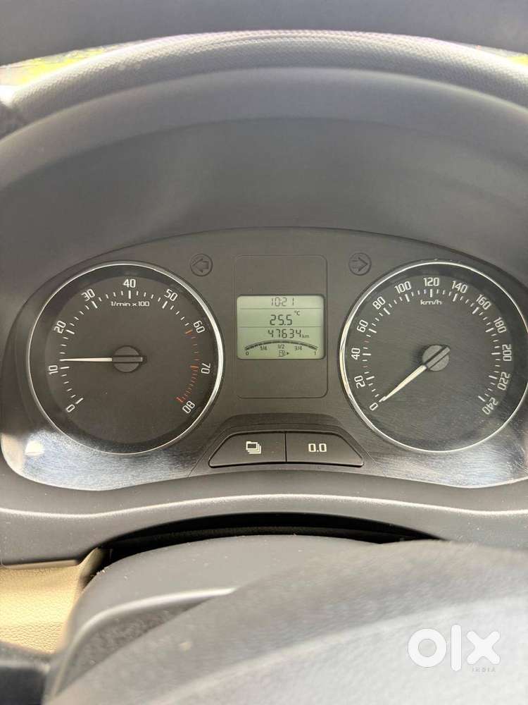 Skoda Fabia 1.2 Mpi Elegance  2011  47,634 Km  1st Owner  Petrol