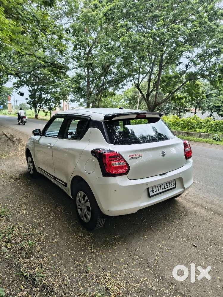 Maruti Suzuki Swift 2024 Petrol Manual Owner 1st
