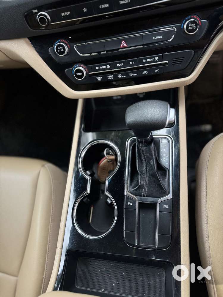 Kia Carnival Prestige, 2022, Diesel