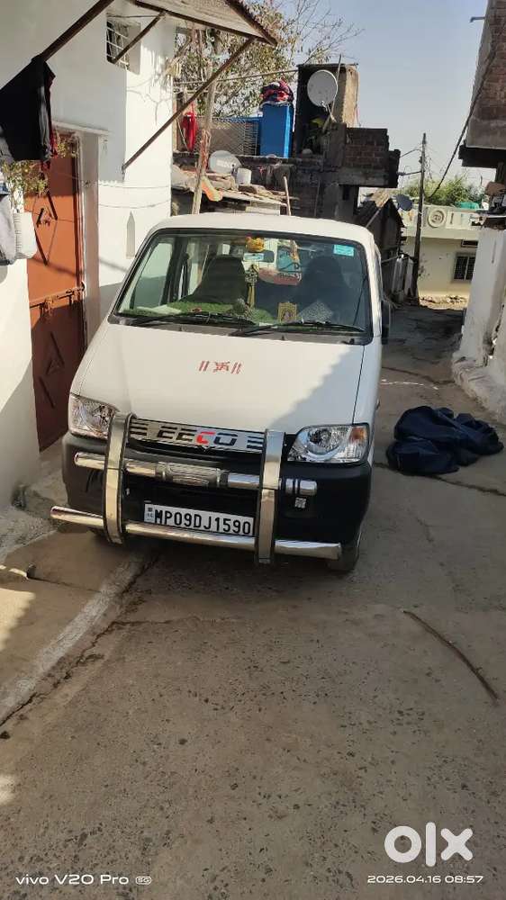 Eco Gadi Ko Dena Hai Jo Bhi Le Sampark Karen