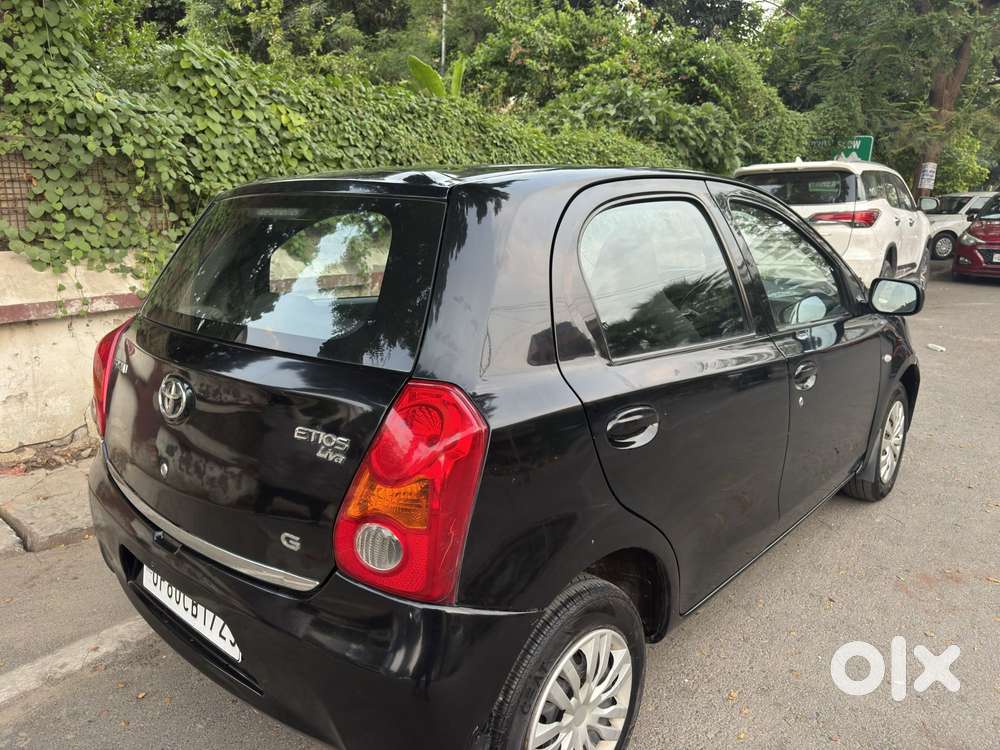 Toyota Etios Liva G, 2012, Petrol