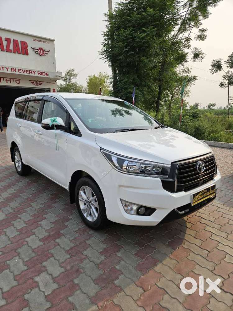 Toyota Innova Crysta 2.4 G Mt 8s, 2019, Diesel