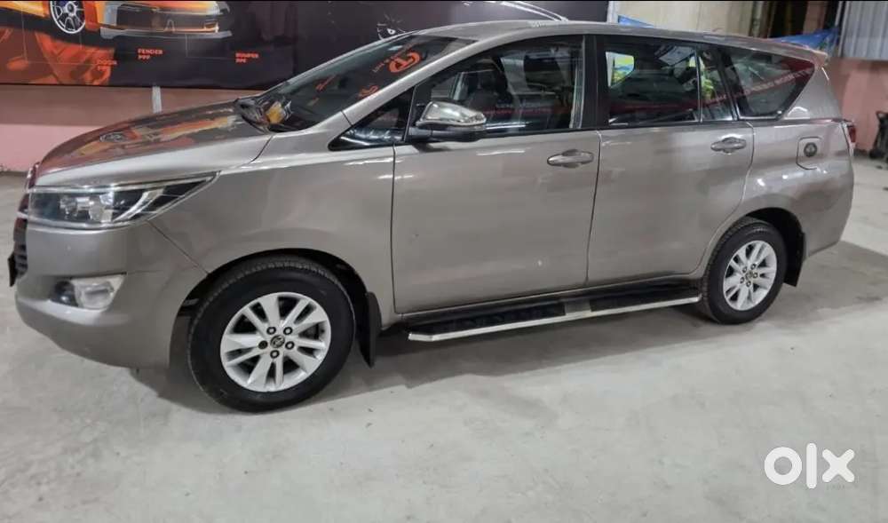 Toyota Innova Crysta Diesel 2017 Year