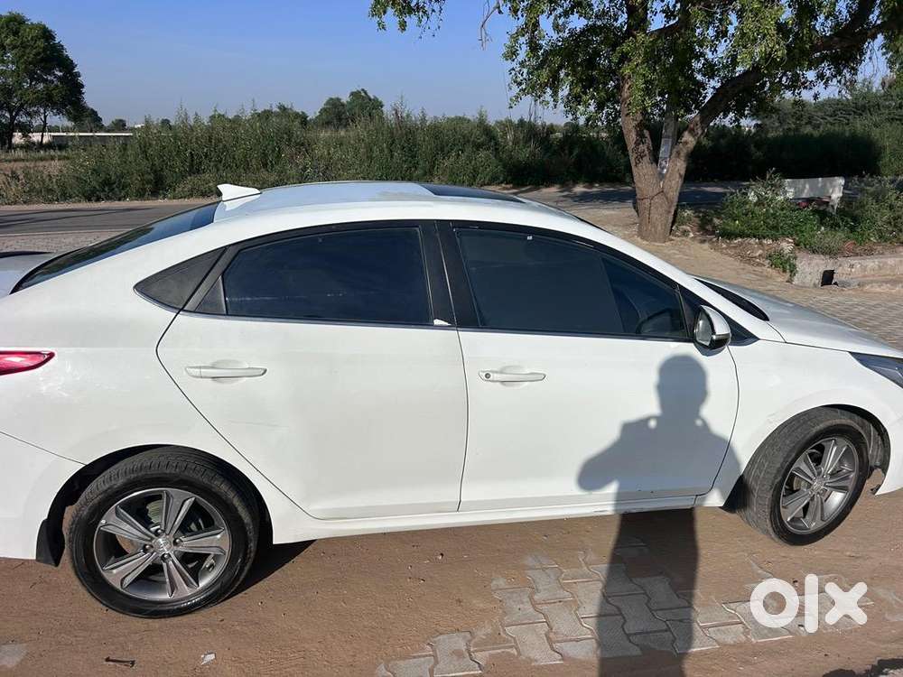 Hyundai Verna 2019 Diesel 150000 Km Driven