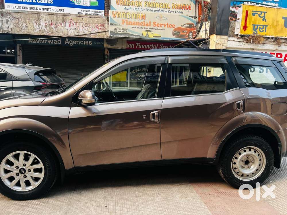 Mahindra Xuv500 2.2 W10 Sportz Edition Mt, 2018, Diesel