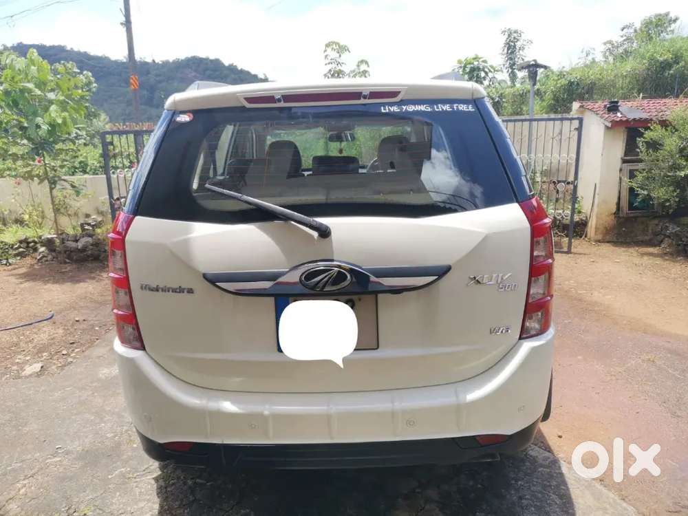 Mahindra Xuv500 W8 2015 Model