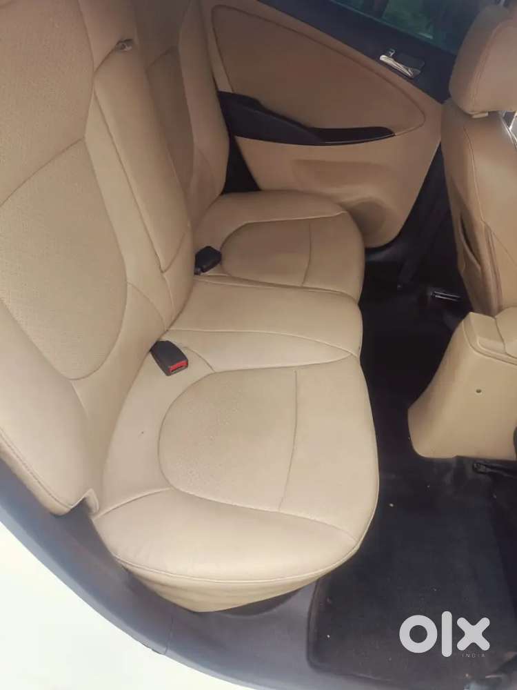Hyundai Verna Fluidic Sx 2011 Automatic