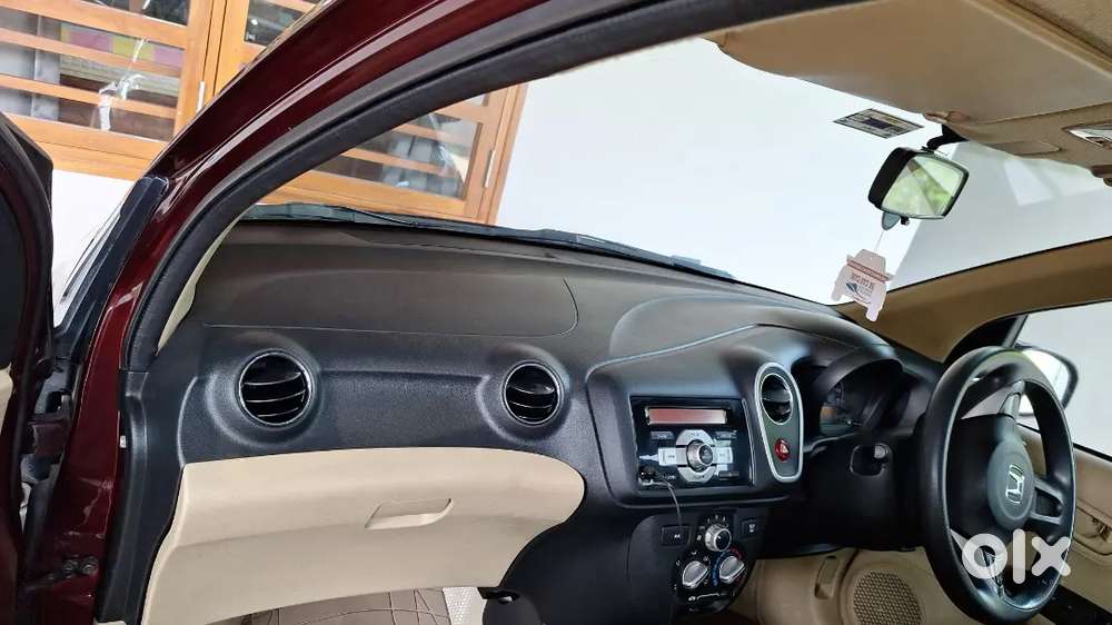 Company Maintained Seven Seater