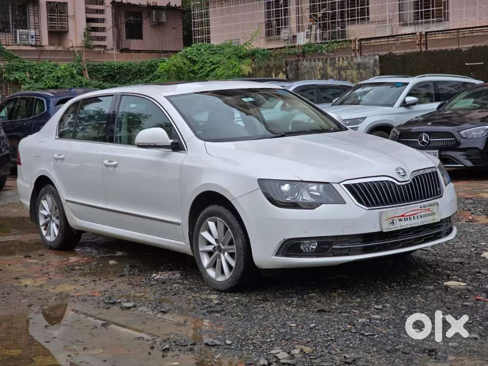 Skoda Superb, 2014, Petrol