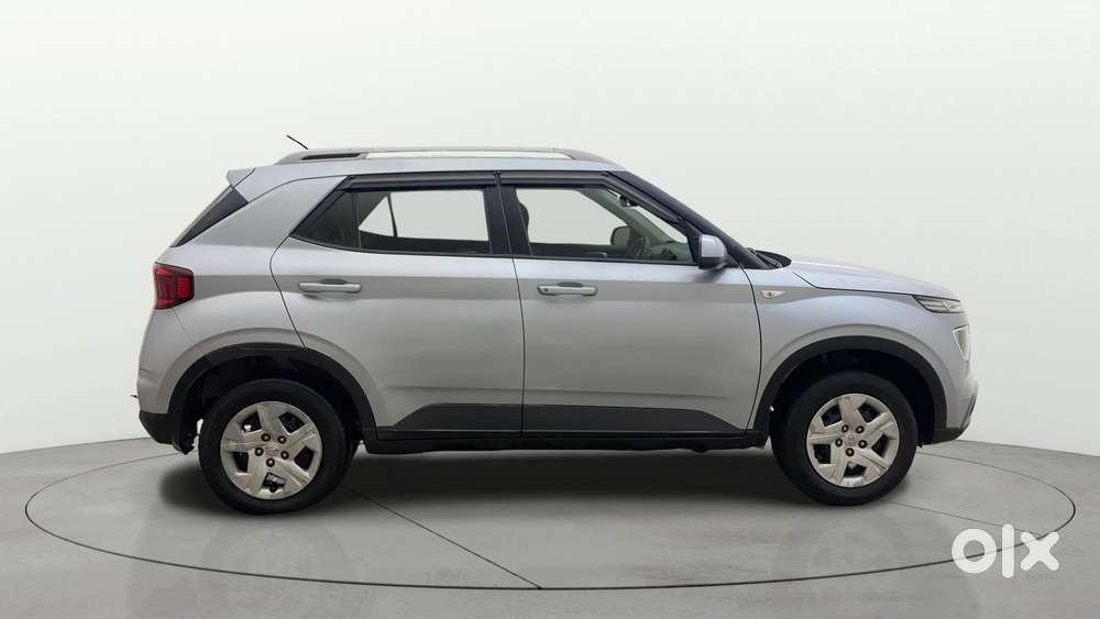 Hyundai Venue S, 2019, Petrol