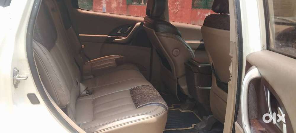 Mahindra Xuv500 W8, 2015, Diesel