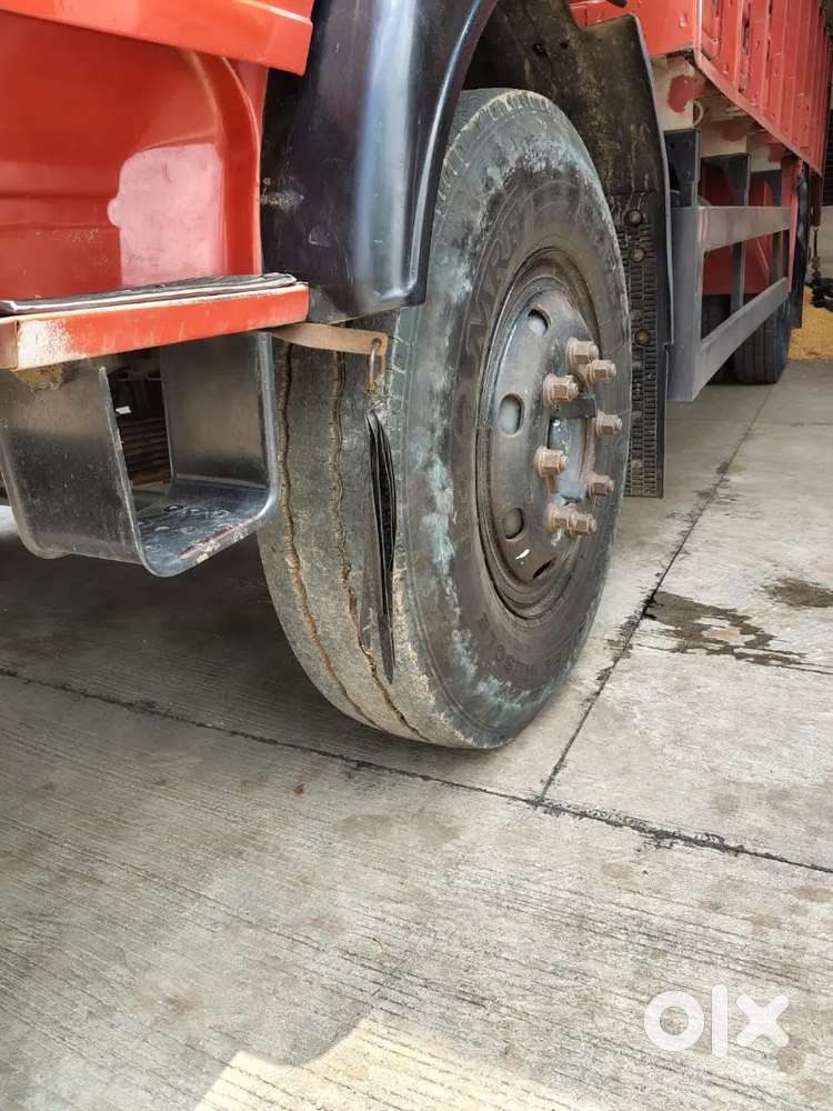 Good Condition All Tyre New All Paper Clear