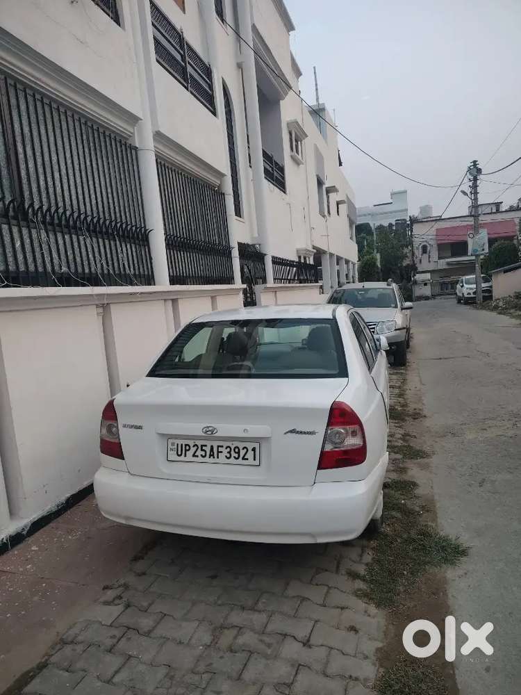 Hyundai Accent 2010 Cng