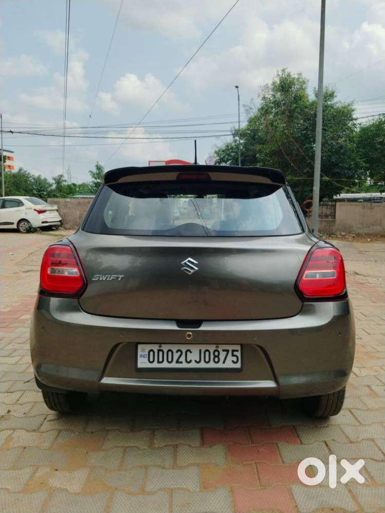 Maruti Suzuki Swift Vxi + Manual, 2023, Petrol