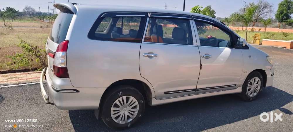 Toyota Innova 2012 Diesel Well Maintained