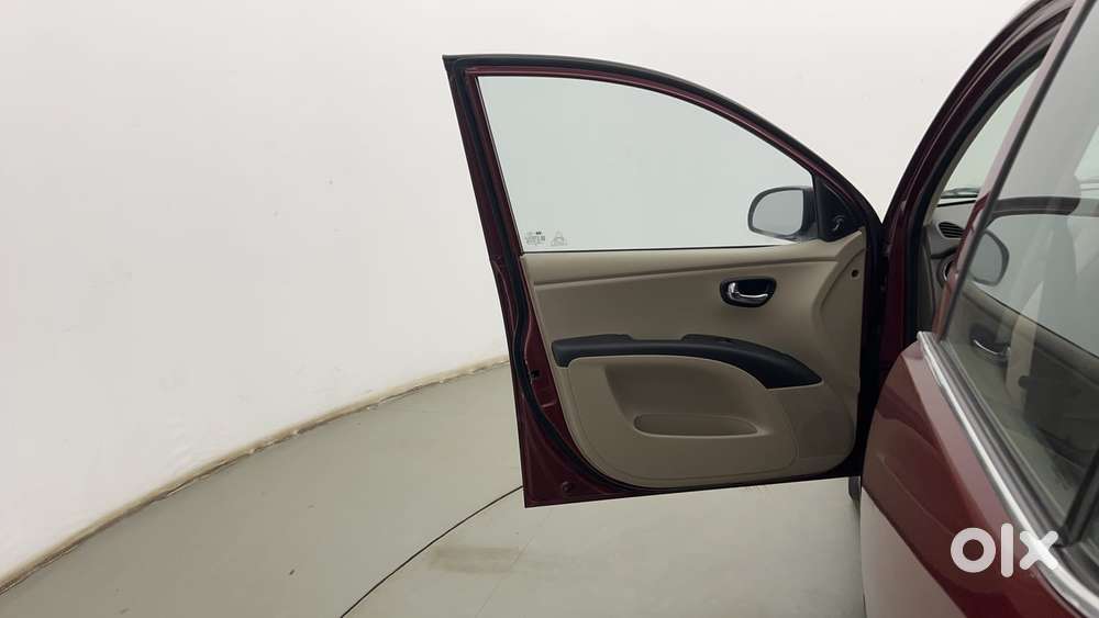 Hyundai I10 Sportz 1.1 Irde2, 2015, Petrol