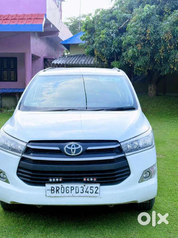 Toyota Innova Crysta 2017 Diesel 250000 Km Driven