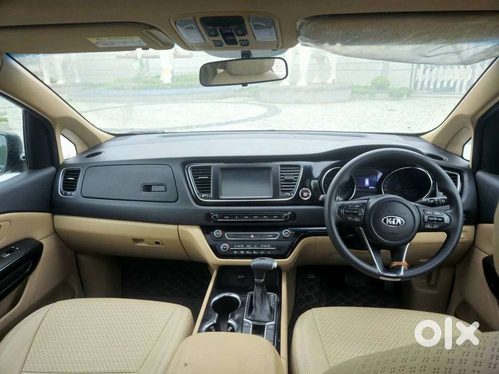 Kia Carnival Prestige, 2021, Diesel