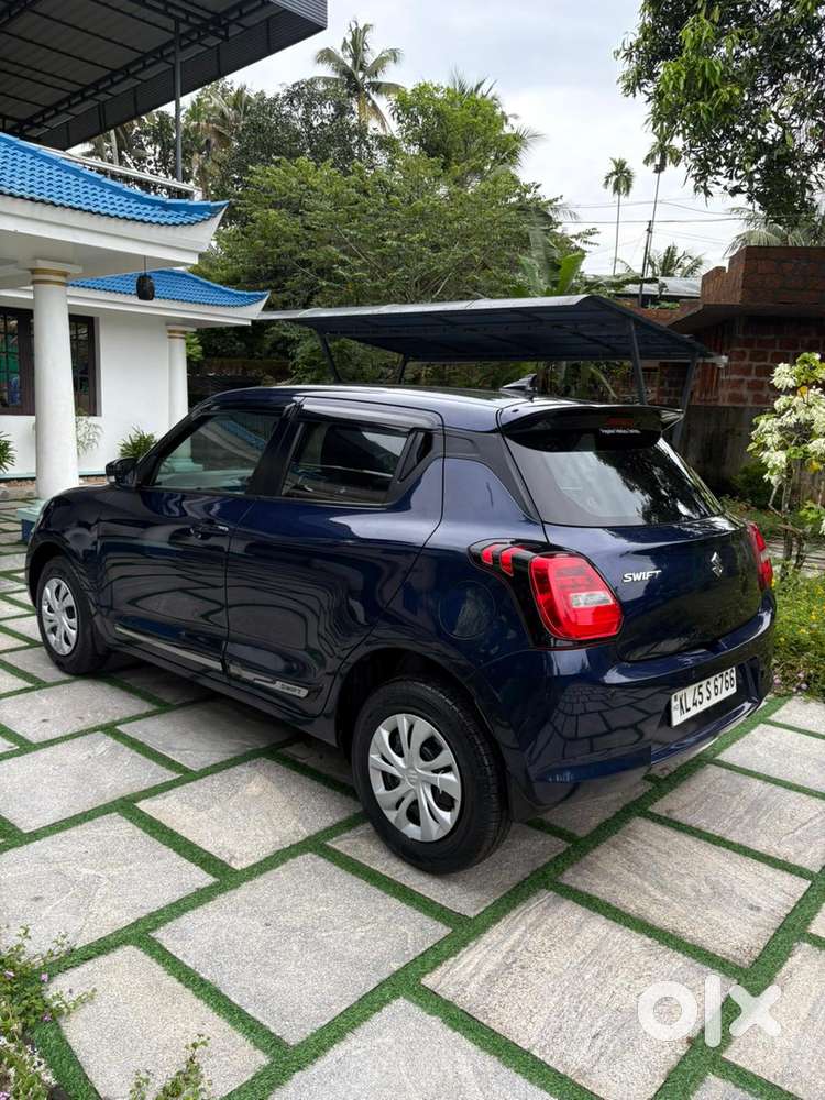 Maruti Suzuki Swift Vxi + Manual, 2019, Petrol