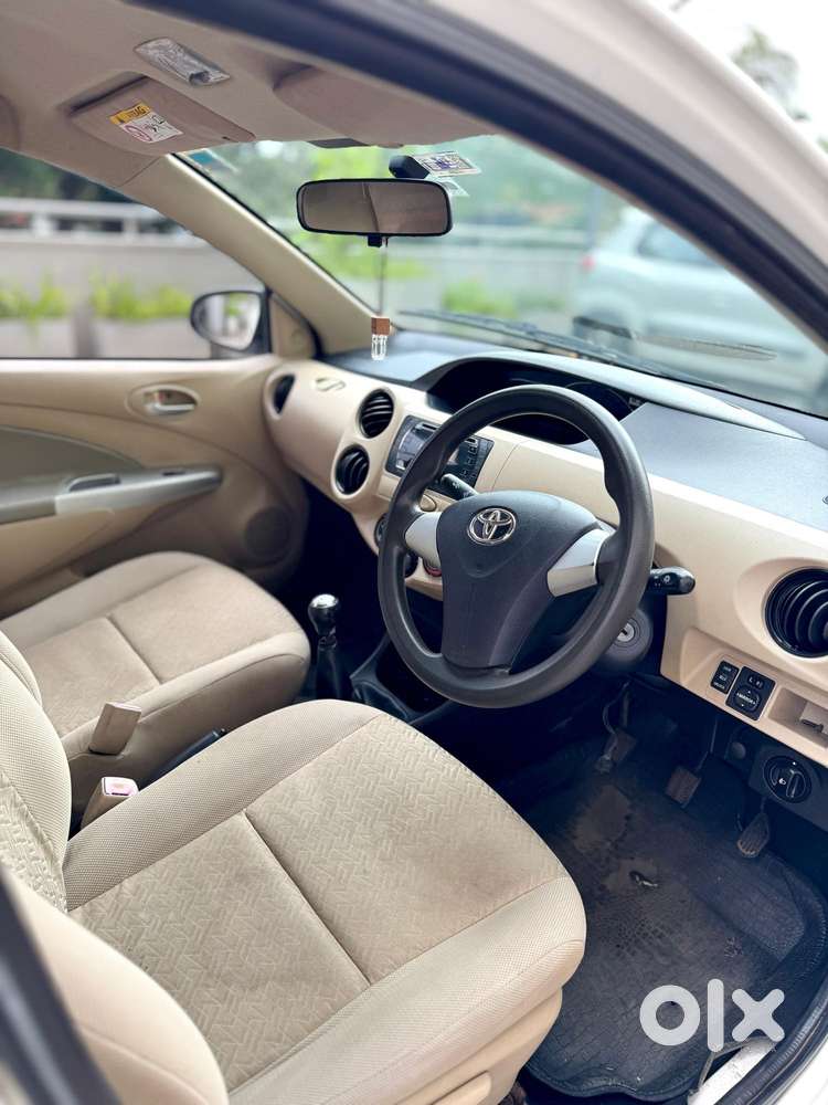 Toyota Etios 1.5 V, 2018, Petrol