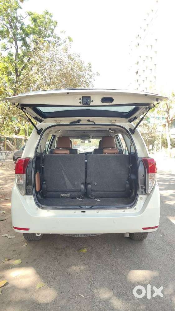 Toyota Innova Crysta 2.8z Automatic, 2007, Diesel