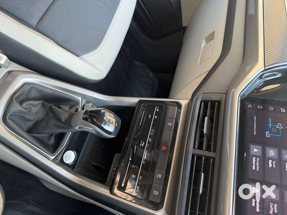 Volkswagen Taigun Gt 2023 - Carbon Steel Matt - With Ventilated Seats