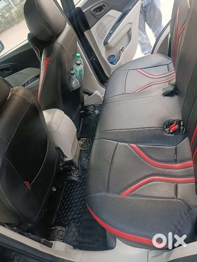 Mahindra Xuv300 2023 Petrol 64000 Km Driven