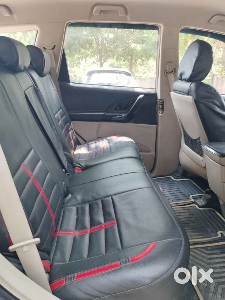 Mahindra Xuv500 At W6 2wd, 2016, Diesel