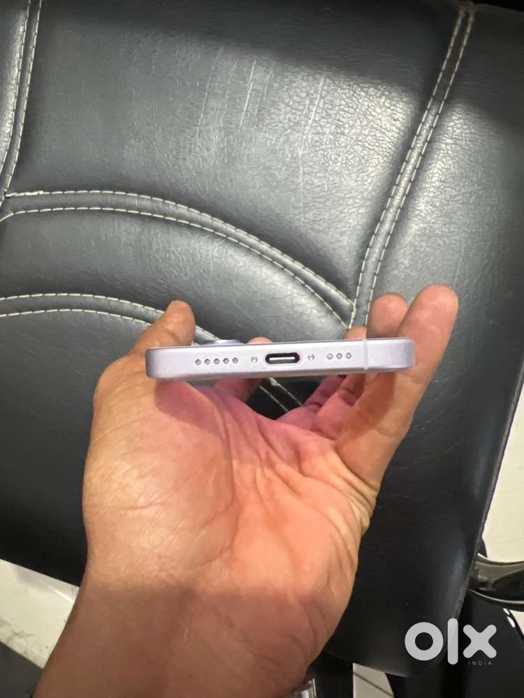 I phone 17 bilkul new condition koi kami ni ek din chalta