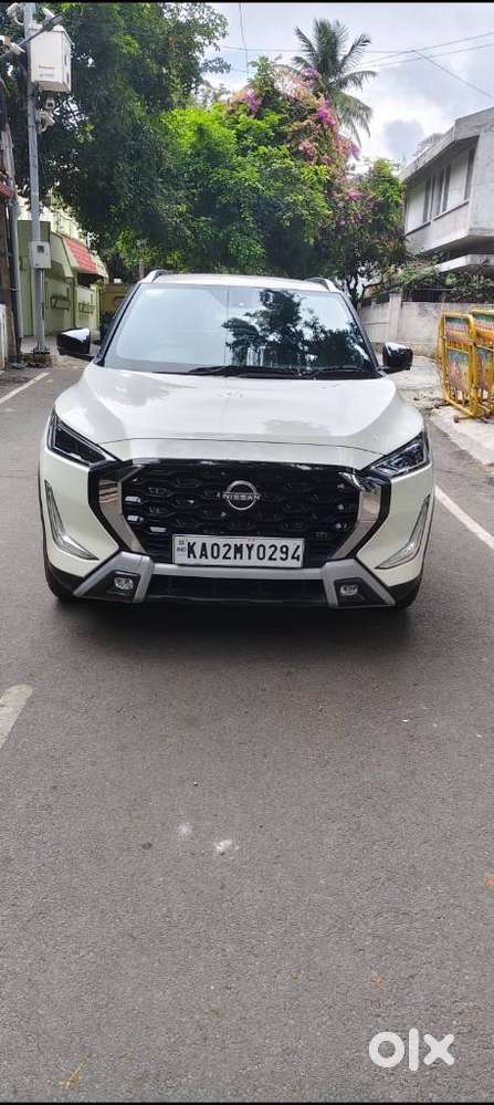 Nissan Magnite Kuro Edition 1.0 Petrol Mt, 2026, Petrol