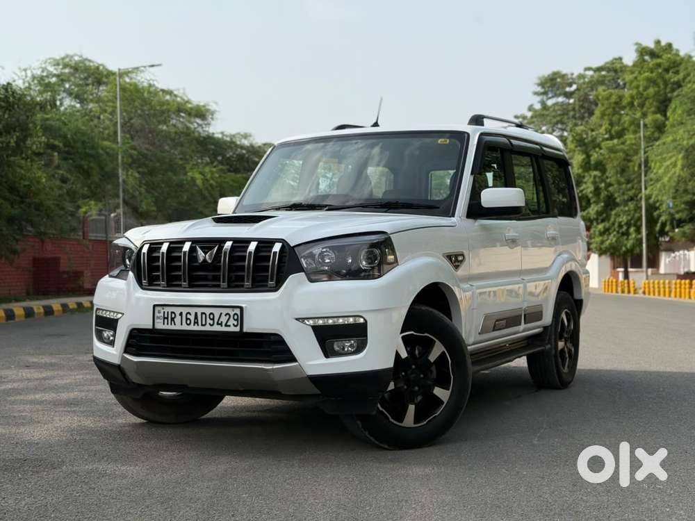Mahindra Scorpio S11 Mt 7s, 2025, Diesel