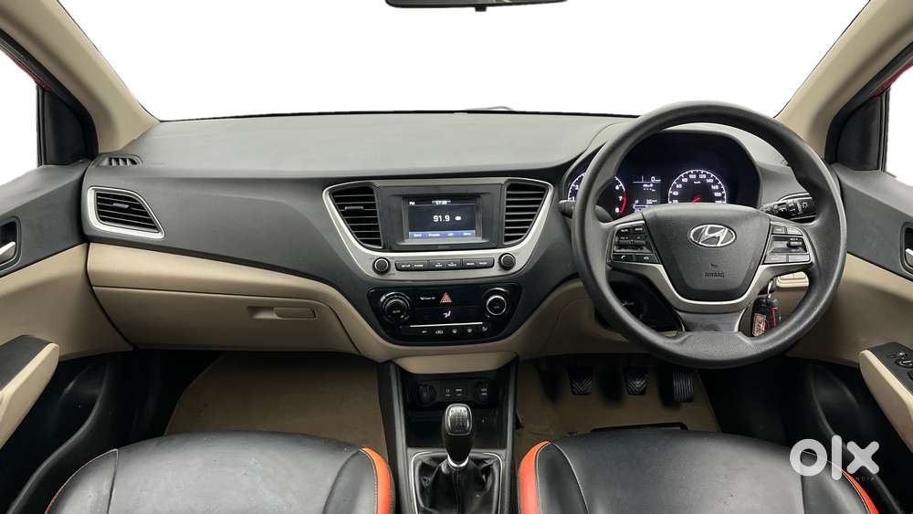 Hyundai Verna 1.4 Vtvt Ex, 2019, Petrol