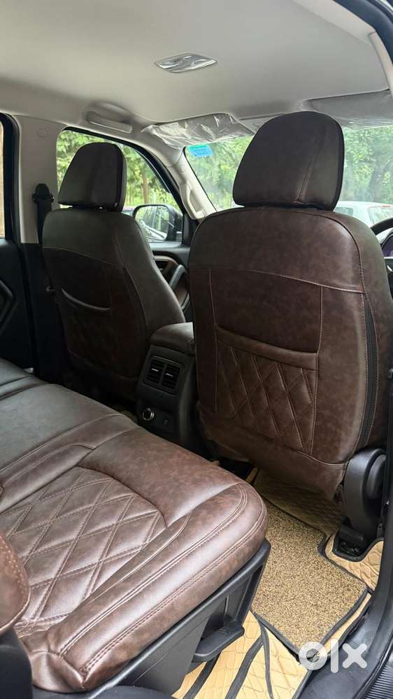 Mahindra Scorpio-n 2.0 Z4 Petrol Mt 7 Str, 2025, Petrol