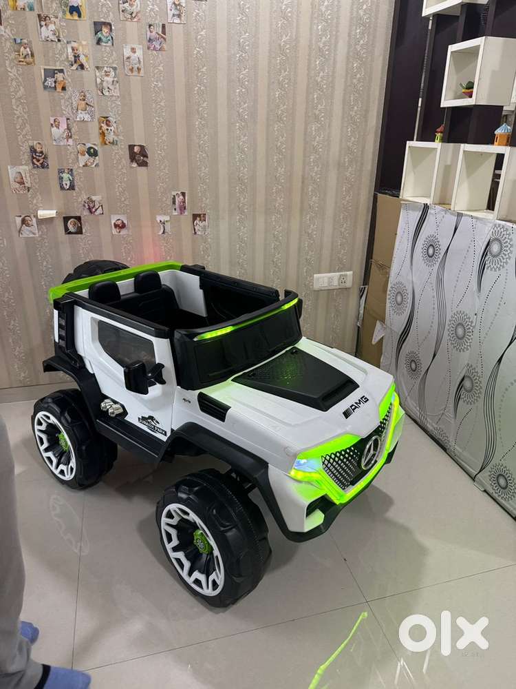 Mercedes Toy Car