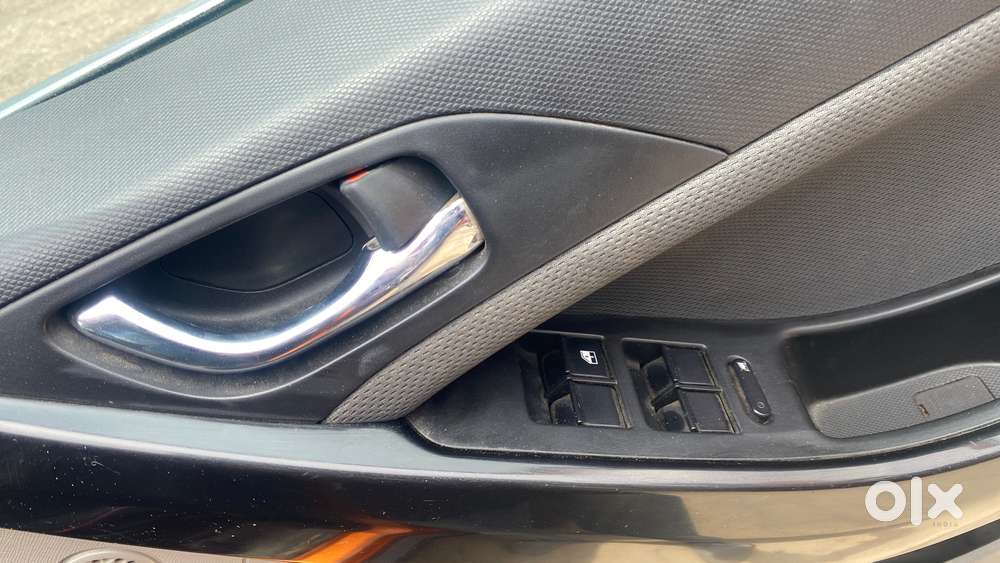 Tata Nexon 1.2 Revotron Xza Plus, 2019, Petrol