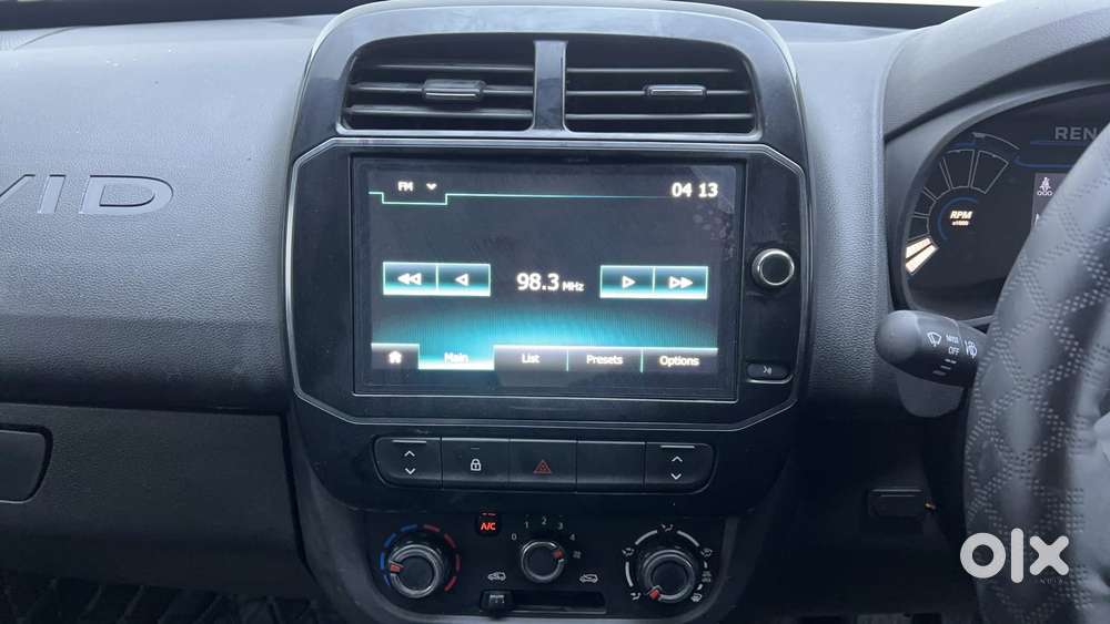 Renault Kwid 1.0 Rxt Amt, 2024, Petrol