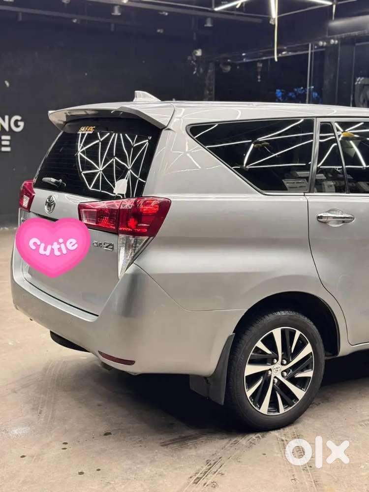 Toyota Innova Crysta 2021