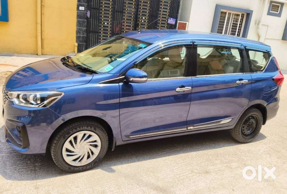 Maruti Suzuki Ertiga Vxi Shvs, 2022, Petrol