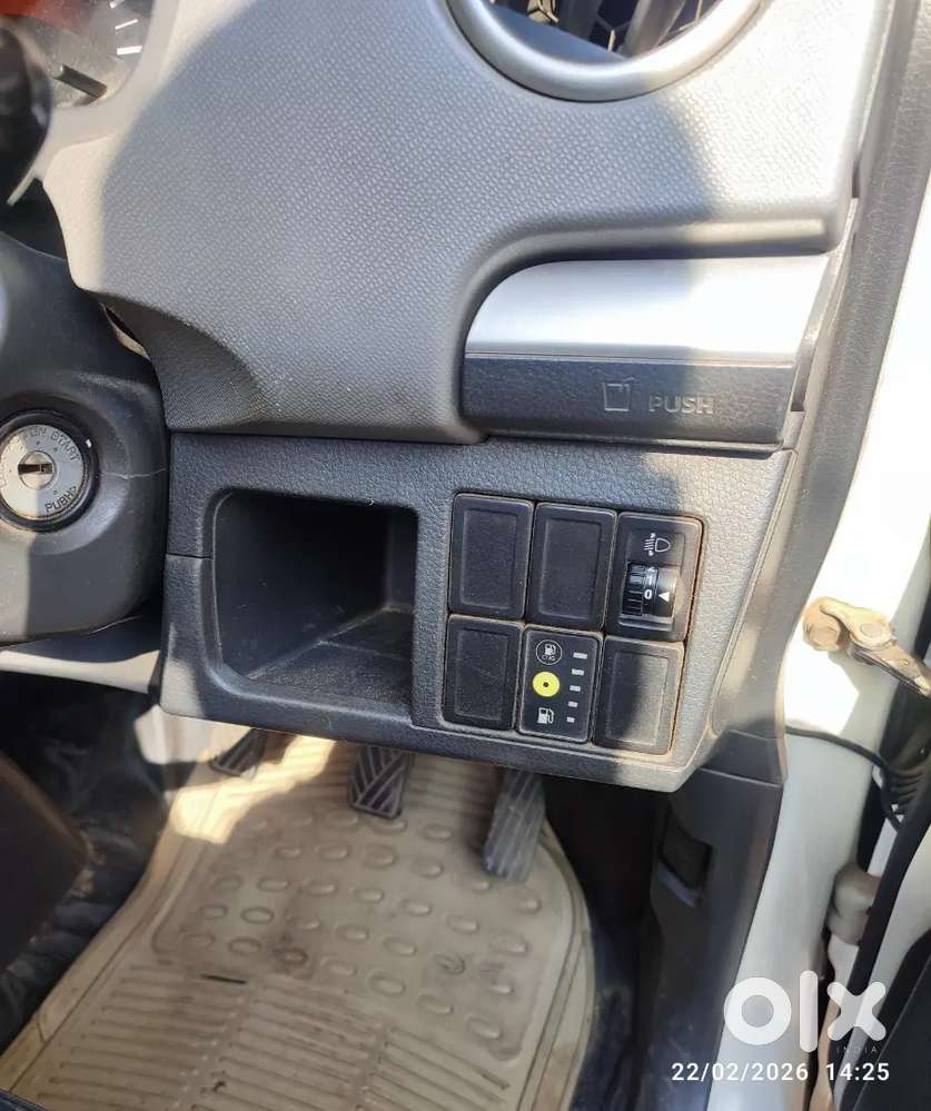Maruti Suzuki Wagon R Lxi 2011