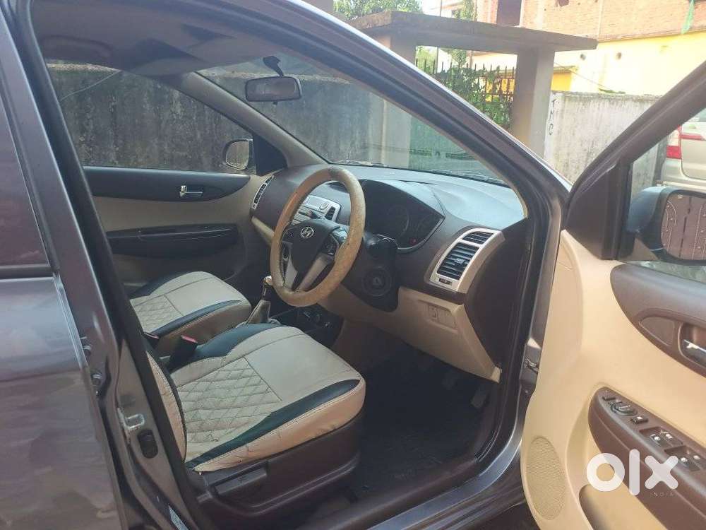 Hyundai I20 1.4 Sportz, 2010, Petrol