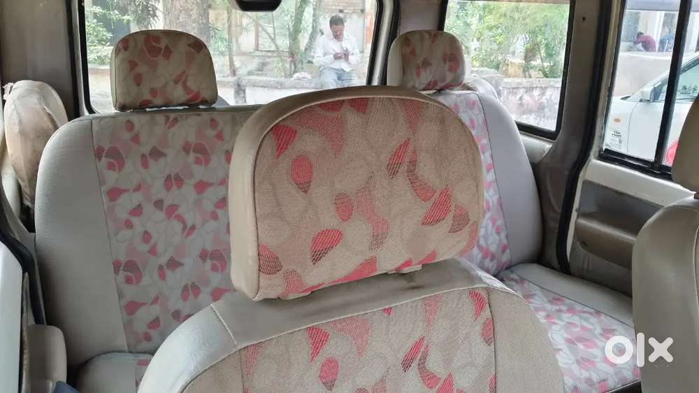 Mahindra Bolero 2011