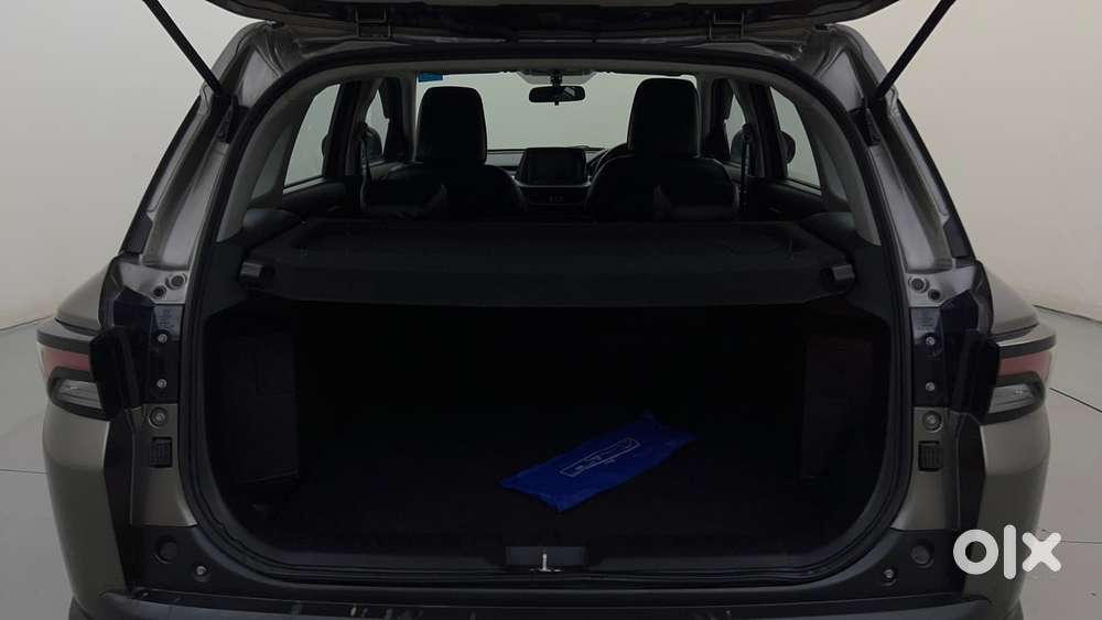 Maruti Suzuki Vitara Brezza 1.5 Zxi At, 2024, Petrol