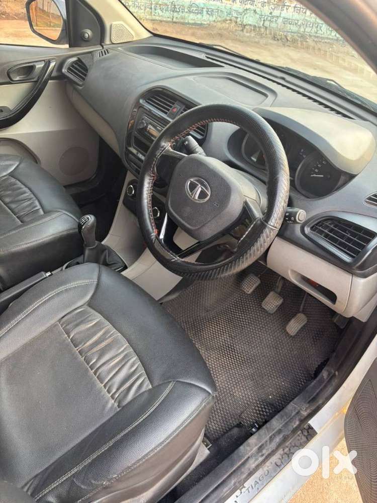 Tata Tiago 1.2 Revotron Xm, 2019, Petrol