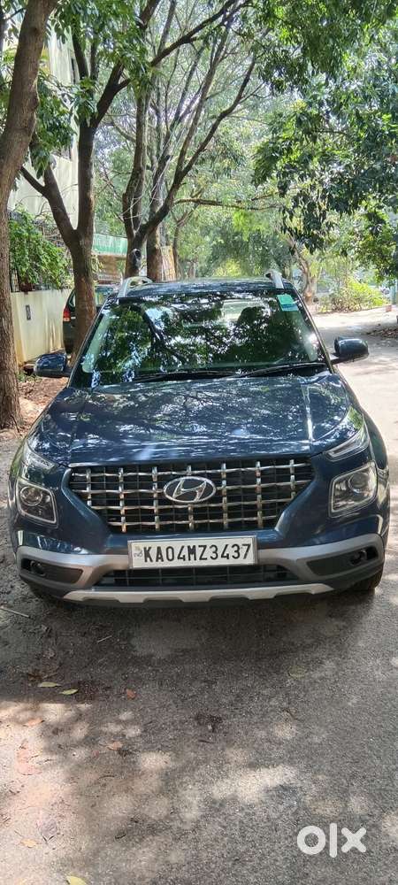 Hyundai Venue, 2021, Petrol